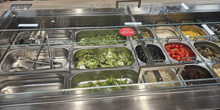 Jei kavinių ir restoranų verslas yra šalia Rimi – jiems pergyventi nereikia