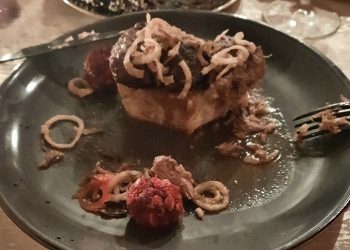 Naujametis vakaras restorane apkarto pamačius pagrindinius patiekalus