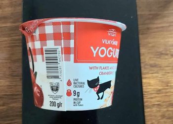Ar bandėte kada pasverti šį jogurtą? Nustebsite pamatę kaip skiriasi svoris nuo deklaruojamo ant pakuotės