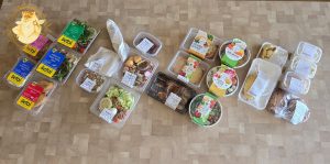 Liūdnai pasibaigęs eksperimentas. Pusė produktų iškeliavo į šiukšlių maišą, sustojo skrandis, prireikė vaistų | Maistas ir Receptai | Tiksaviems.lt