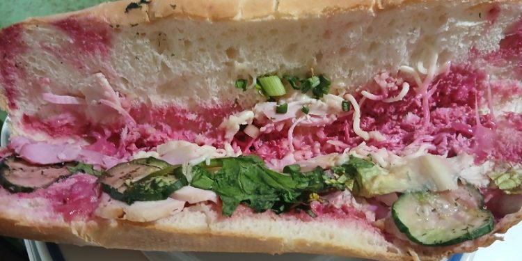 Tik norėtųsi perspėti kitus,kad nepasimautų ant tokios nesąmonės. Tai net ne nesąmonė. O grynas išsityčiojimas