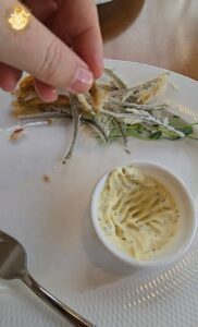 Jei pajūryje sau leidžiate suvalgyti stintų, galimai jūs turtingas žmogus ir gyvenime jums pasisekė labiau nei kitiems | Maistas ir Receptai | Tiksaviems.lt